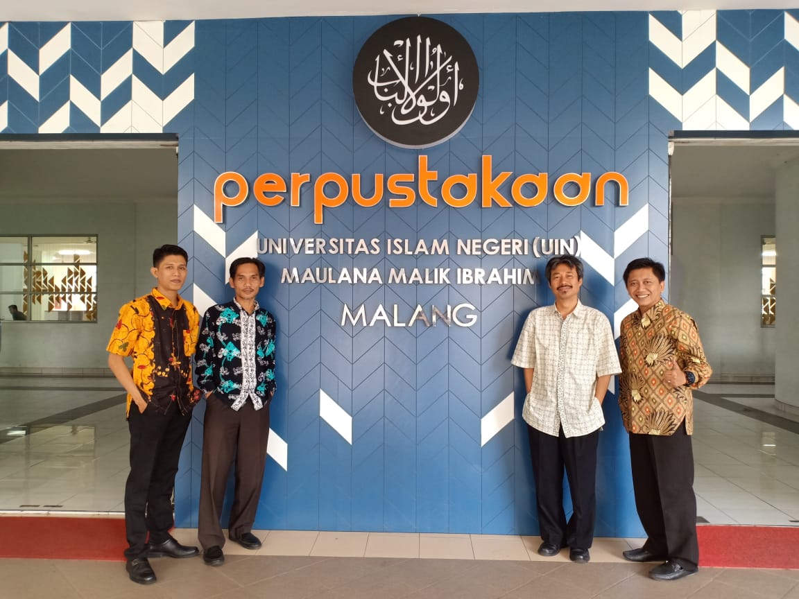 PERSIAPAN MENUJU AKREDITASI PERPUSTAKAAN IAIN MADURA STUDI BANDING KE UIN MALANG
