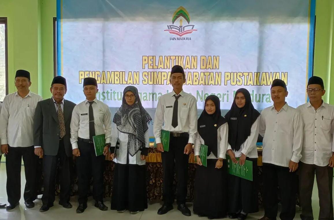 PENGAMBILAN SUMPAH JABATAN PUSTAKAWAN  UPT. PERPUSTAKAAN IAIN MADURA