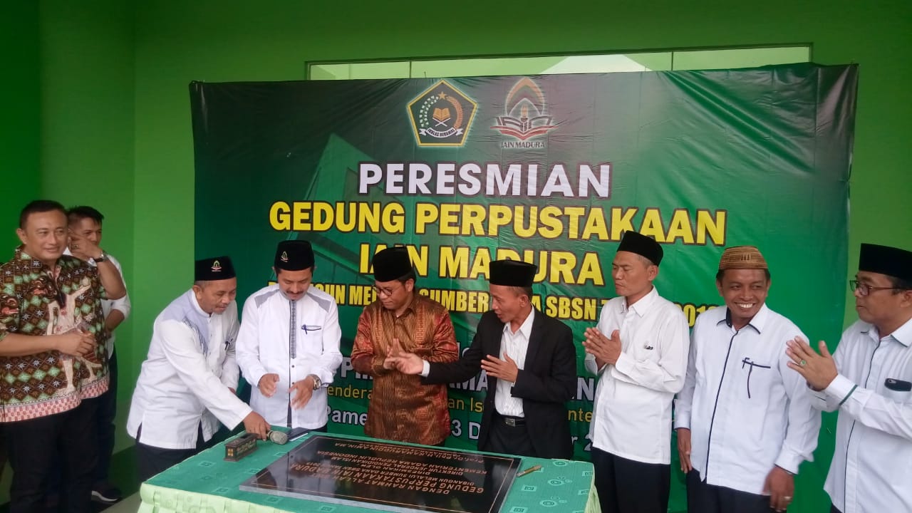 DIRJEN PENDIS MERESMIKAN GEDUNG BARU PERPUSTAKAAN IAIN MADURA