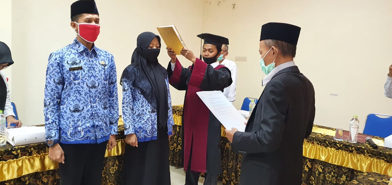 2 PUSTAKAWAN IAIN MADURA DIAMBIL SUMPAH JABATAN