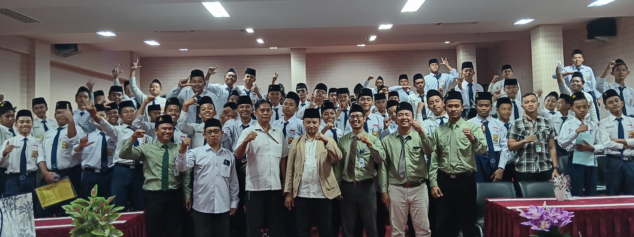 d2b15327-6f7c-40c1-a707-ad8b997bf6be