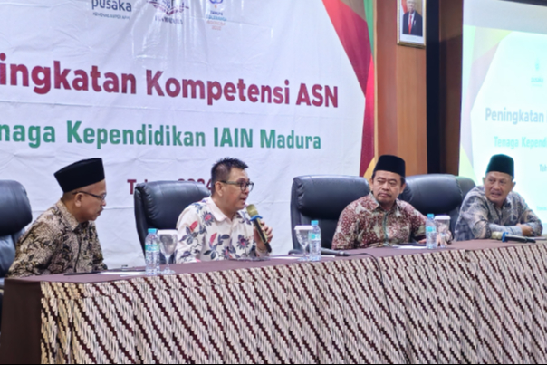 Tim UPT Perpustakaan IAIN Madura Ikuti Peningkatan Kompetensi ASN Tenaga Kependidikan IAIN Madura di Trawas Mojokerto