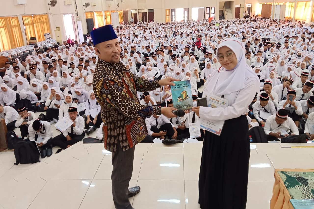 Memulai Perjalanan Pengetahuan: Menyingkap Perpustakaan IAIN Madura melalui PBAK IAIN Madura 2023