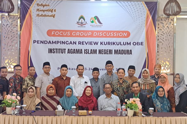 Kepala Perpustakaan IAIN Madura Terlibat Aktif dalam Peningkatan Kualitas Pendidikan Melalui Pendampingan Review Penyusunan Kurikulum Outcome Based Education