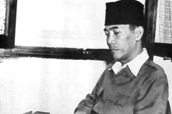 Pahlawan Nasional dan Hobi Membacanya