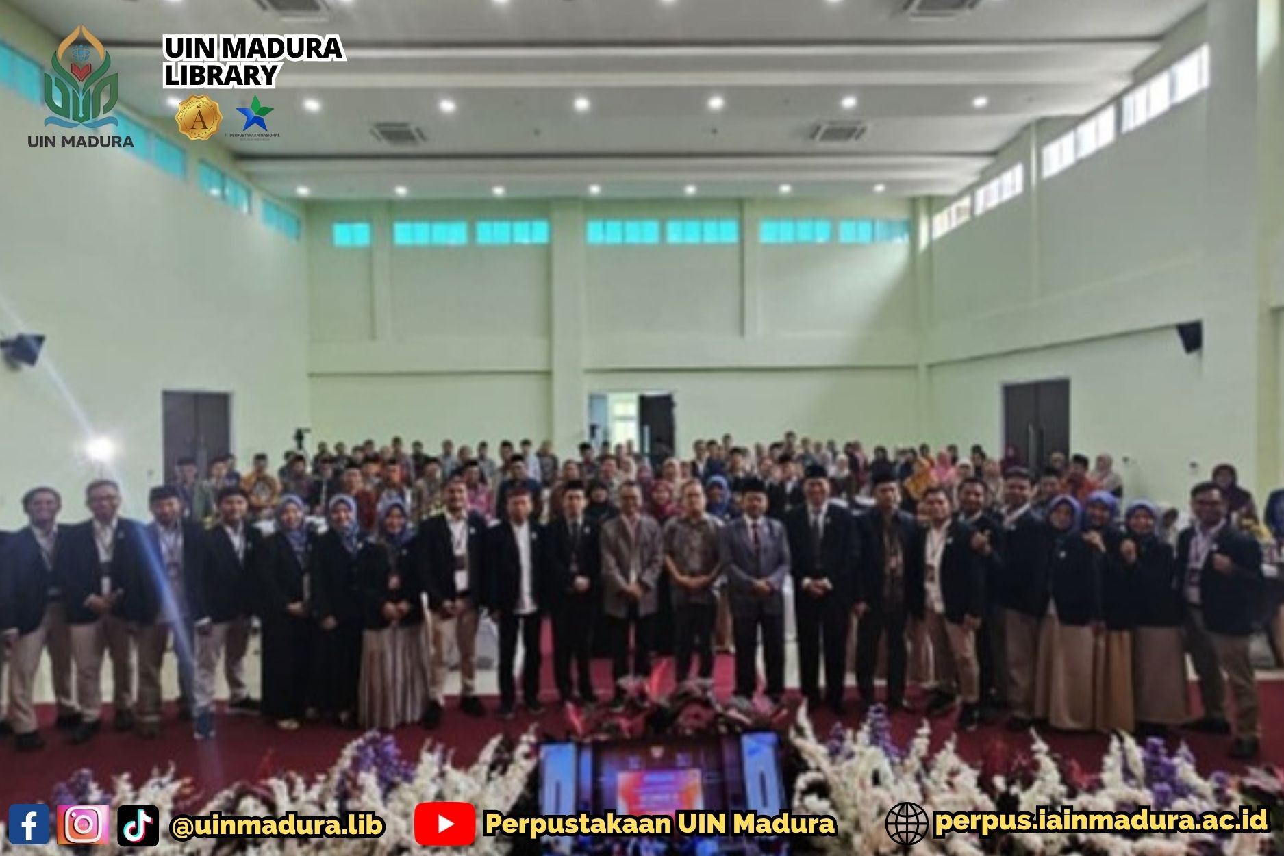 ICONIS 9: Prof. Sumanto Al Qurtuby Hibahkan Karyanya untuk Perpustakaan UIN Madura